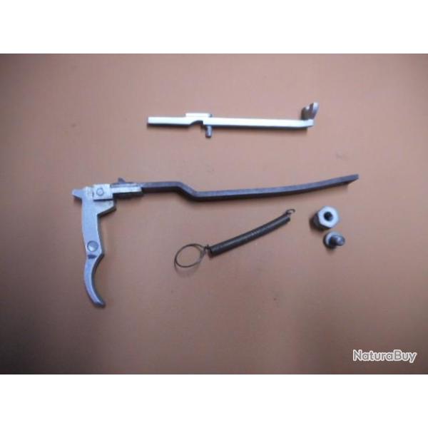 extracteur et autres pour carabine 22 .