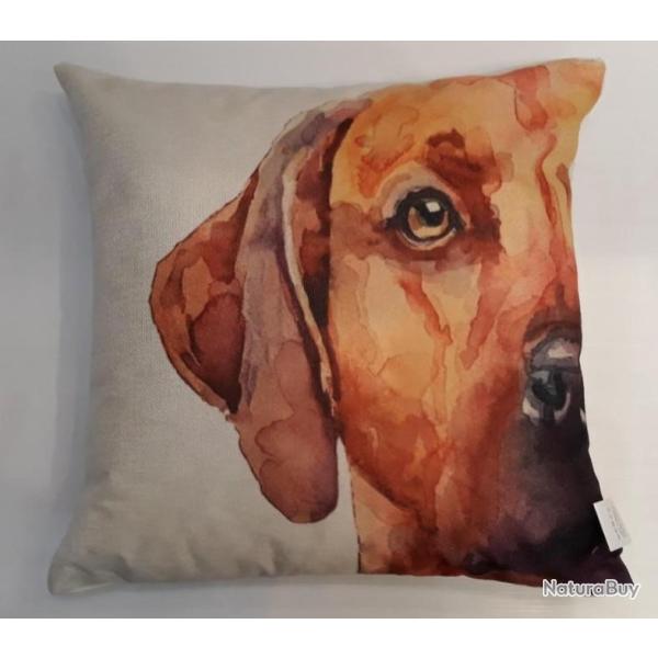 COUSSIN MOTIF LABRODOR