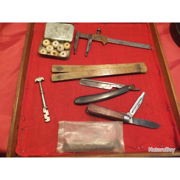 jolie  Lot militaria ,  trs ancien mtre avec les ancienne mesure, un pied a coulisse,