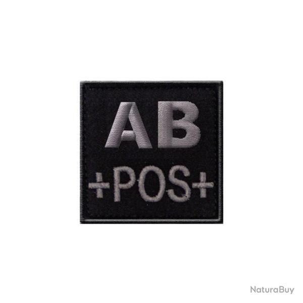 Groupe sanguin AB positif brod� sur tissu noir