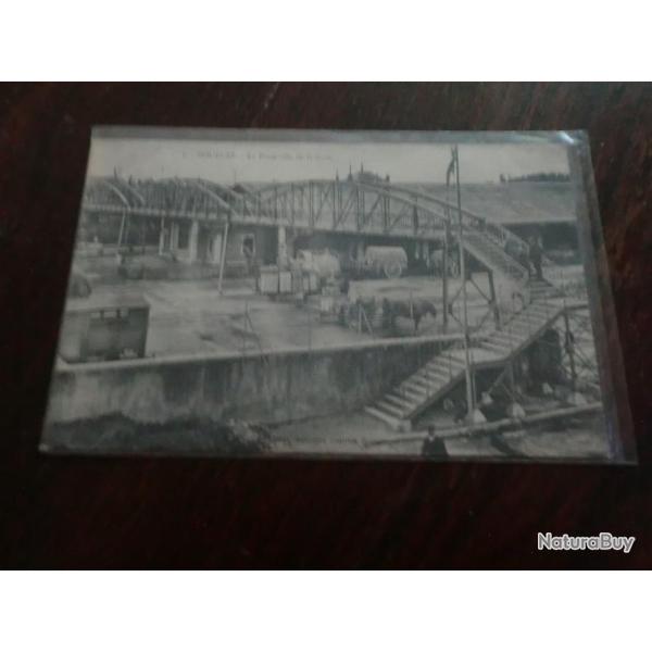 CP  Dpt 18  BOURGES LA PASSERELLE DE LA GARE