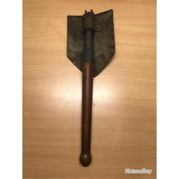Ancien Pelle pliante militaire