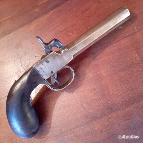 Rare pistolet � percussion en bronze de marine  cal 13mm