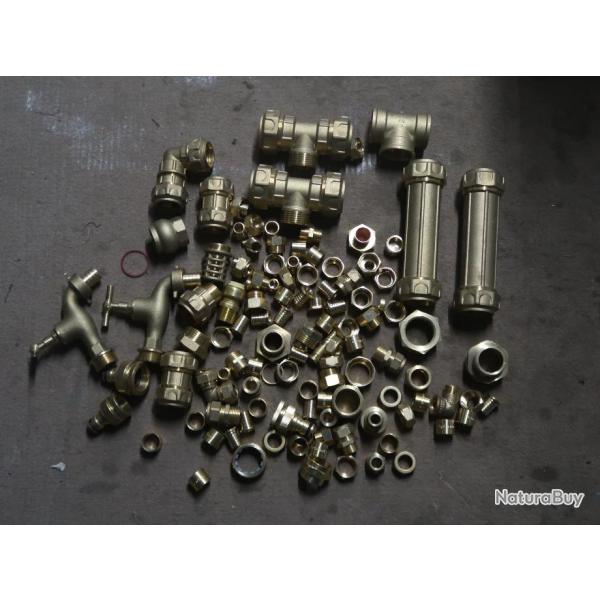 Lot important de raccords en laiton pour plomberie bricolage REF @