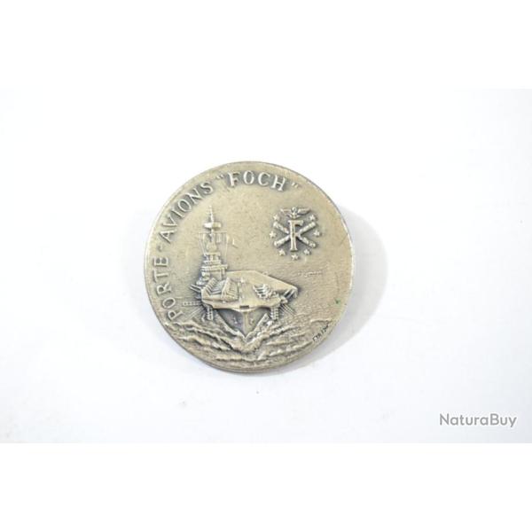 M�daille FOCH Porte Avions, rondache argent�e, 35 mm, navire. FIA Lyon Edit. Marine Nationale