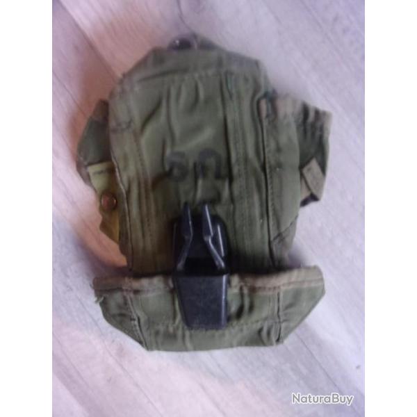 porte-cartouche militaire