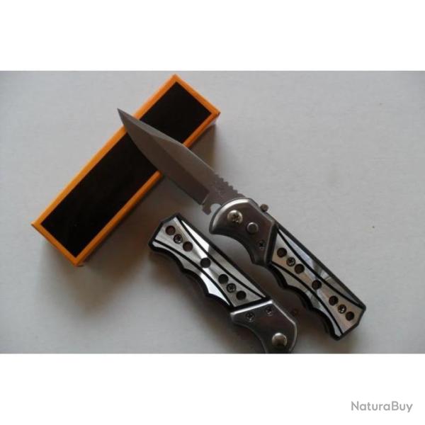 Petit Couteau Automatique Lame Acier 6,5 Cm Manche Alu Trous 8,5 Cm Chasse P�che Bivouac