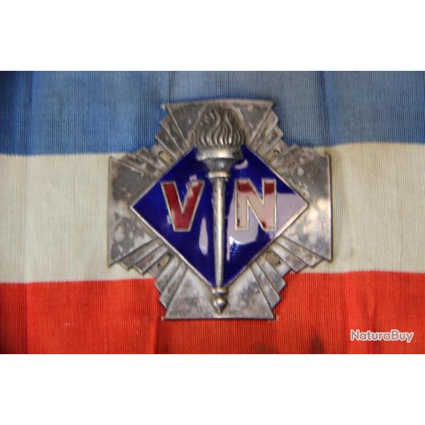 BRASSARD DES VOLONTAIRES NATIONAUX  AVANT  GUERRE 39/45