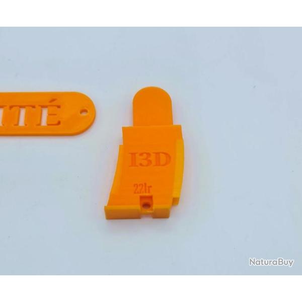 Savage Mark II et Stevens Chargeur de s�curit� sans passage pour lunette (Mag Flag) 22LR