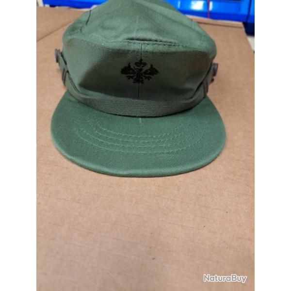 Casquette arme espagnole.