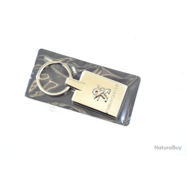 Porte-cl�s PEUGEOT France ann�es 2000 - 2010. Collector