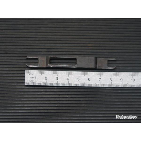 Plaque de dessous de pontet pour carabine de jardin inconnue Manu arm ? Gaucher ? REF 88