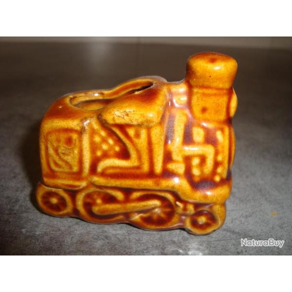VINTAGE R�TRO PETIT TRAIN C�RAMIQUE MARRON PORTE CURE-DENT Objet D�co de Vitrine