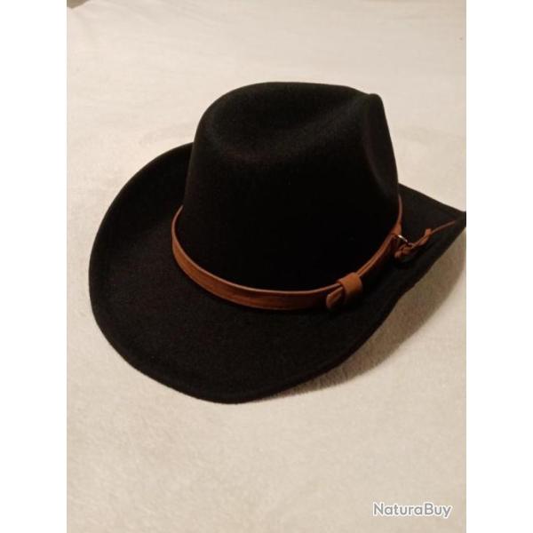 Chapeau cowboy noir