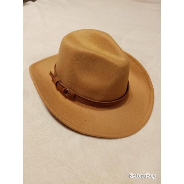 Chapeau de cowboy beige