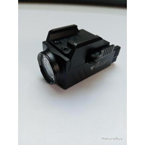 Lampe tactique trustfire 800 lumens noir