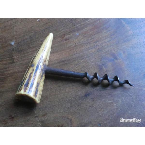 ANCIEN  TIR BOUCHON  EMBOUT CORNE   ANIMALIERE