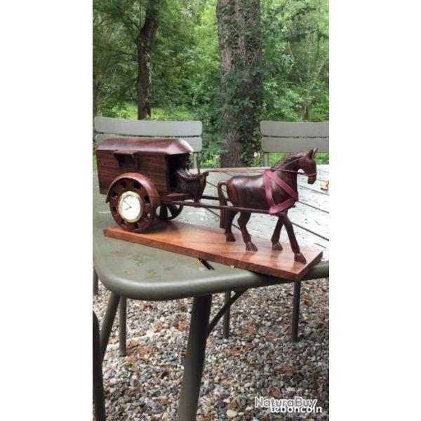 Sculpture en bois exotique