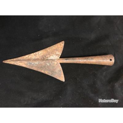 2 poignards et 1 tete de lance anciens | Kaufen auf