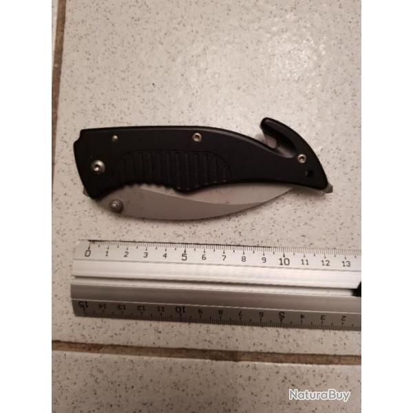 Couteau de sauveteur coupe ceinture brise glace