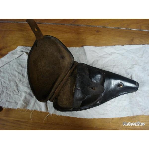 Etui cuir jambon WW1  pour revolver 1892, destin aux gendarmes  cheval .