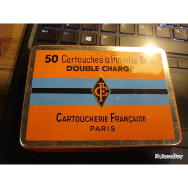 Ancienne boite vide de cartouches cal  9mm Flobert . Marque CF. Trs bon tat