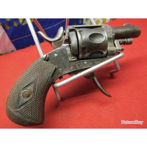 revolver cal 320 percussion ferme ressorts ok excellent fonctionnement Belge scu OK