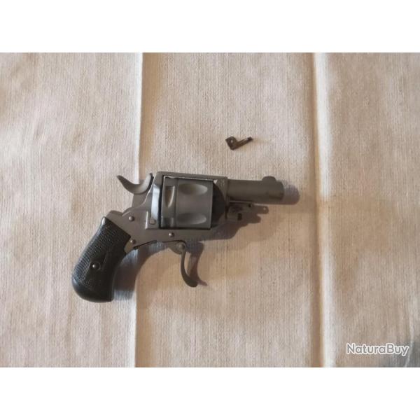 Revolver Bulldog 320