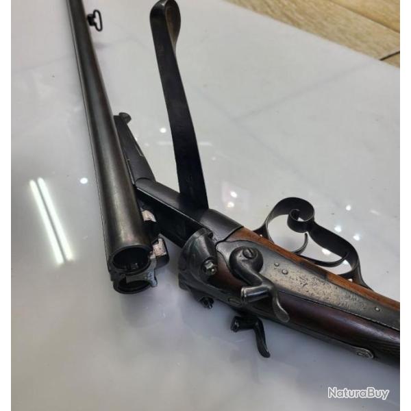 Tr�s bon fusil st�phanois en calibre 16/65, � chiens et percussion centrale. Pr�t pour la chasse.