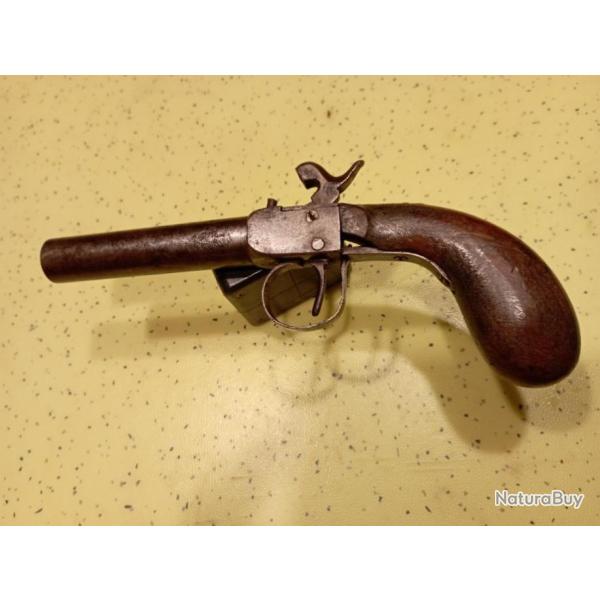 Pistolet � coffre St Etienne 11mn.