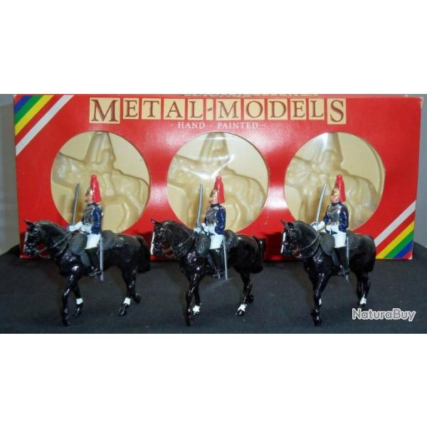 BRITAINS 7229 CHARLES III HORSEGUARDS MOUNTED METAL SOLDIER de la Reine ELISABETH II d ' ANGLETERRE