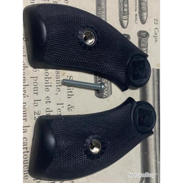 Plaquettes pour harrington and richardson calibre 38.