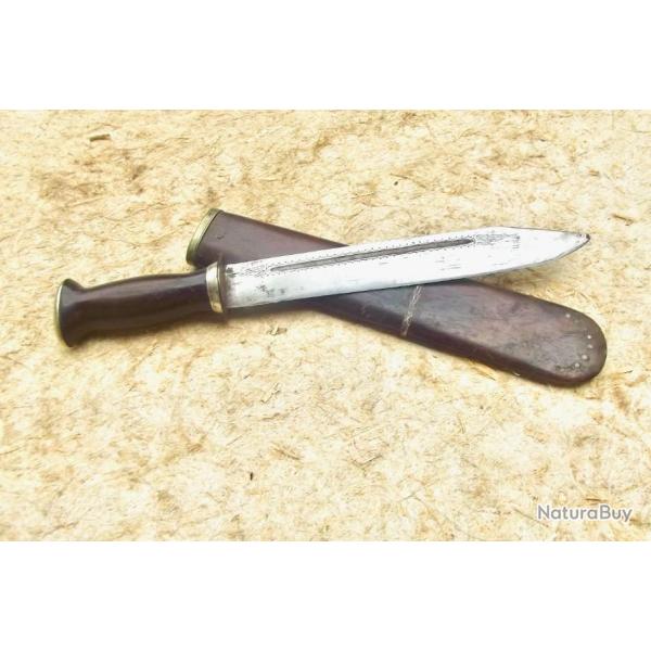 COUTEAU SUD ASIATIQUE.