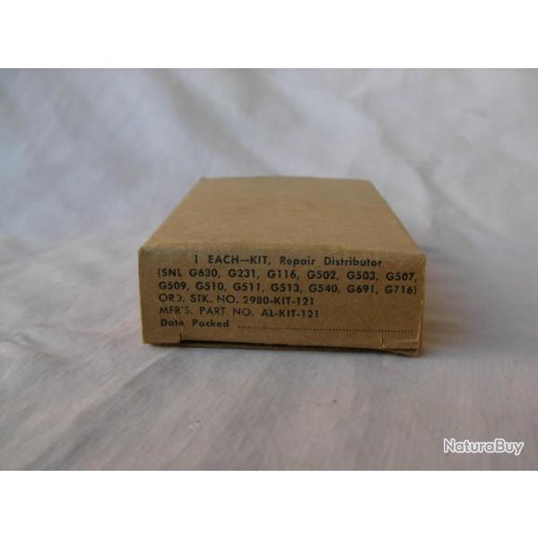 WW2 US BO�TE VIDE CARTON AM�RICAIN KIT REPAIR DISTRIBUTOR 13 R�F�RENCES G630 G231 ETC...