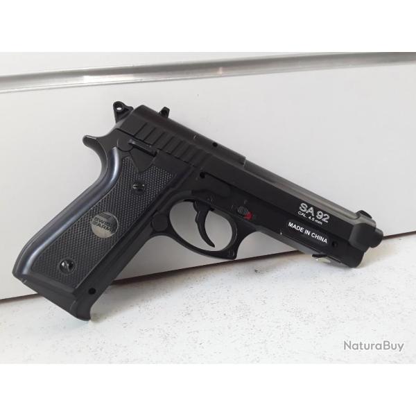 8661  PISTOLET A PLOLBS CYBERGUN SWISS ARMS SA 92 CAL4,5BBS NOIR NEUF