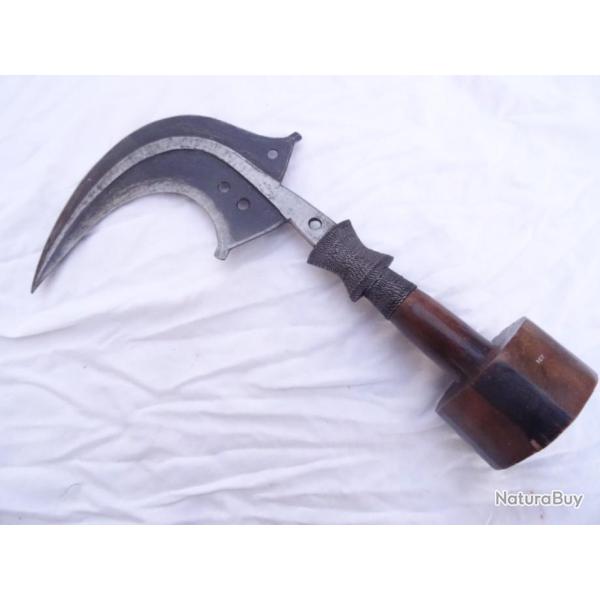 238) lot  rare Couteau trumbash Mangbetu, R�publique D�mocratique du Congo = arme de jet ou monnaie