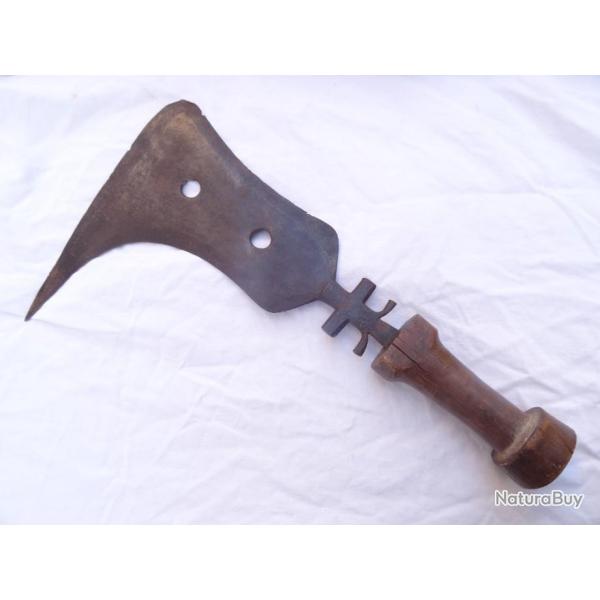 245) lot rare poignard trumbash Mangbetu, R�publique D�mocratique du Congo = arme de jet et monnaie