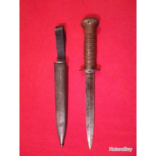 TR�S RARE POIGNARD TEMP�TE STORMDOLK