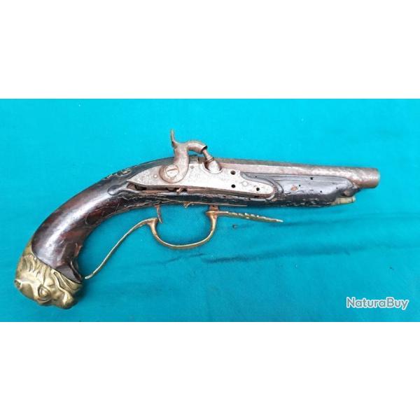 ..PISTOLET A TETE DE LION DE MER PRE 18�m A RESTAUR� ......