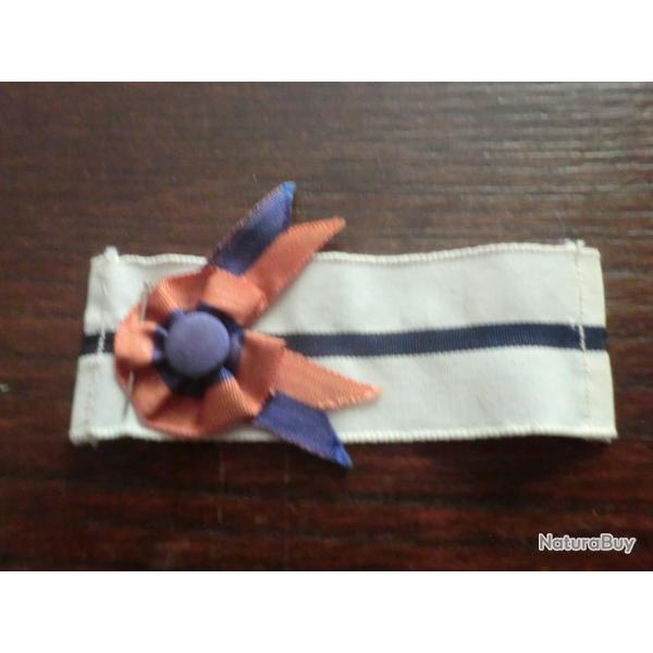 RUBAN TISSU AVEC COCARDE A DEFINIR