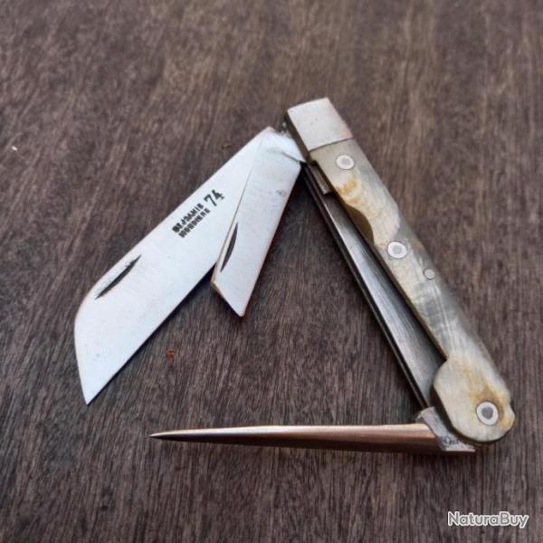 Couteau R�gional ST JOANIS MONDIERE 74 Manche en corne 3 Pi�ces