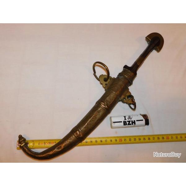 MAROC : BEL TRES ANCIEN POIGNARD -- KOUMMYA --  AFRIQUE NORD