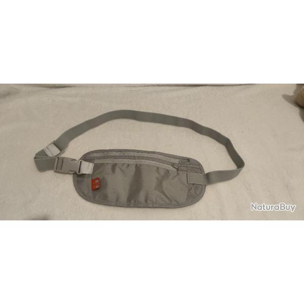 Pochette tour de taille, moneybelt RFID marque CAO