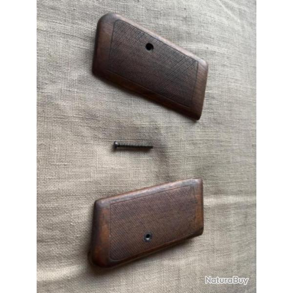 Plaquettes Mauser 1910 avec vis de fixation