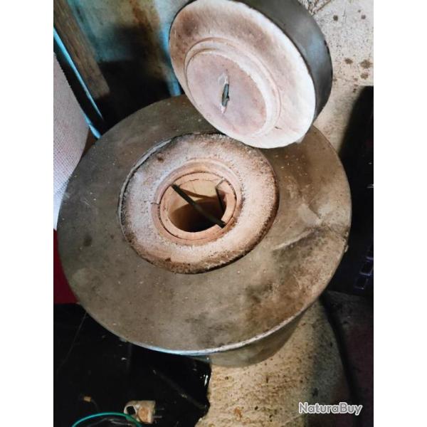 Four �lectrique pour traitements thermiques des aciers de coutellerie et aciers � outils