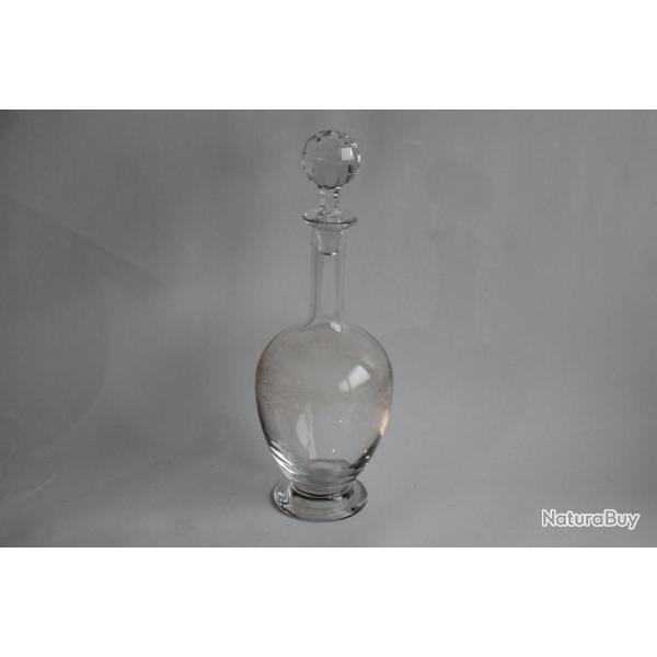 BACCARAT Carafe cristal grav�