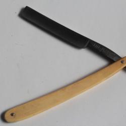 Ancien rasoir The-Mab