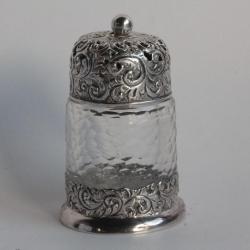 Flacon &agrave; odeur cristal taill&eacute; et argent anglais A Wilcox