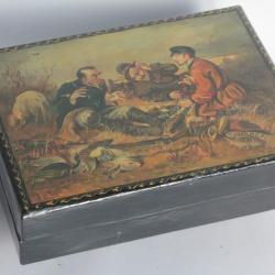 Boîte laquée Russe Fedoskino Hunters at Rest Vasily Perov Chasseurs