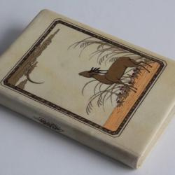 Livre Fantomes japonais reliure parchemin peinte